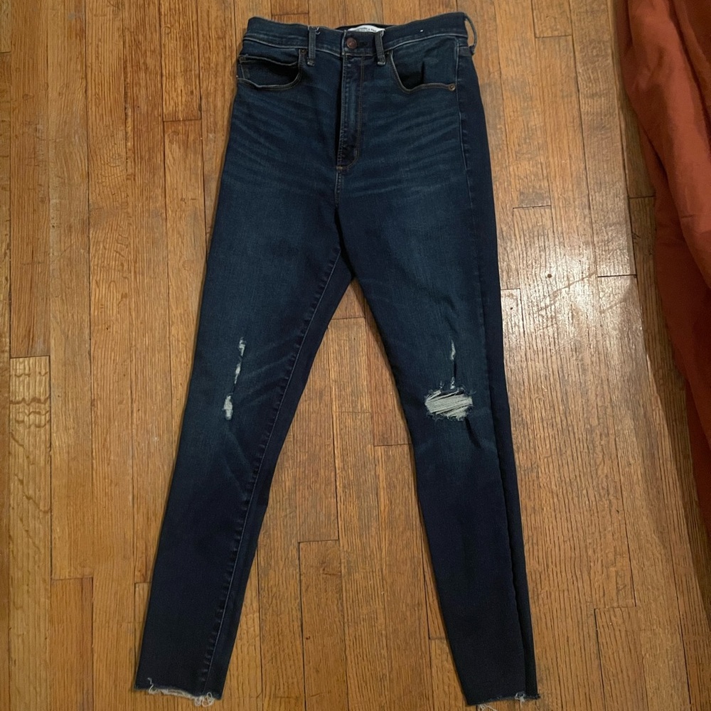 Abercrombie dark wash skinny high rise jeans